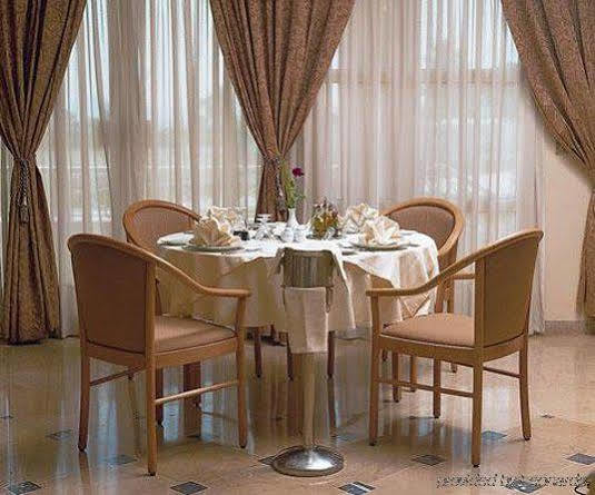 Hotel Du Parc Туніс Ресторан фото